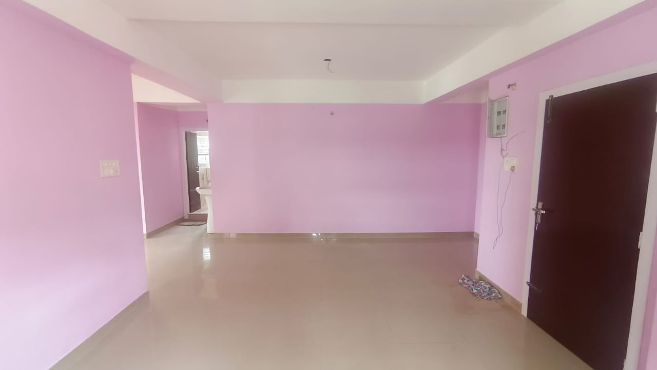 Semi Furnished 3bhk in Hengrabari, Guwahati, Assam, India for Rent